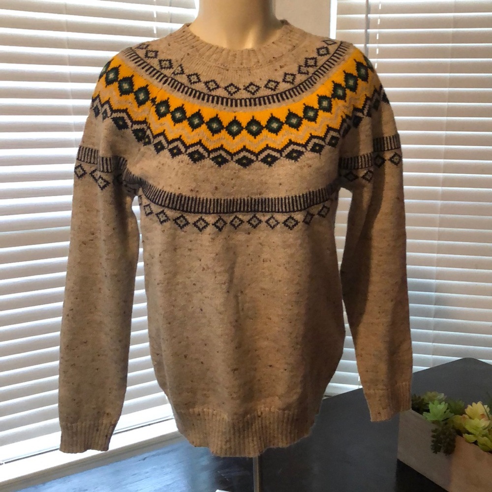 Weatherproof Sweater Small